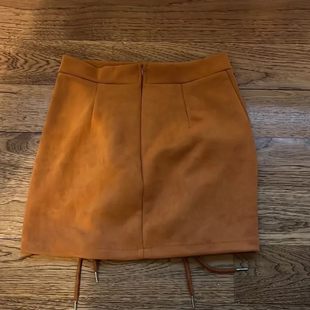 NWOT Lace-Up Faux Suede Mini Skirt coffee
